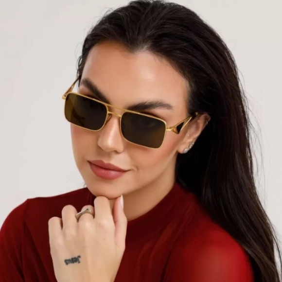 NEW PRADA SPR A52 15N01T SQUARE GOLD PRA52S 15N01T WOMEN PR A52S SUNGLASSES - Picture 2 of 12